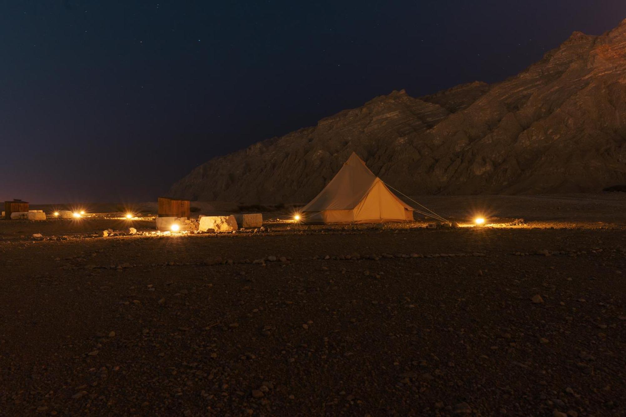 אל עין Pura Eco Retreat, Jebel Hafit Desert Park מראה חיצוני תמונה